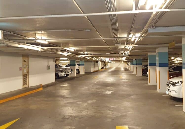 Retail-Space-Rental-For-Rent-underground-parking-20190703_094622
