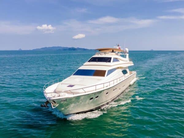 yacht services in phuket